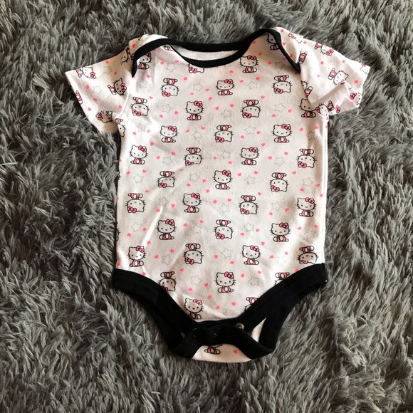 HELLO KITTY 3 piece outfit- sweater, onesie, pants - Picture 5 of 8